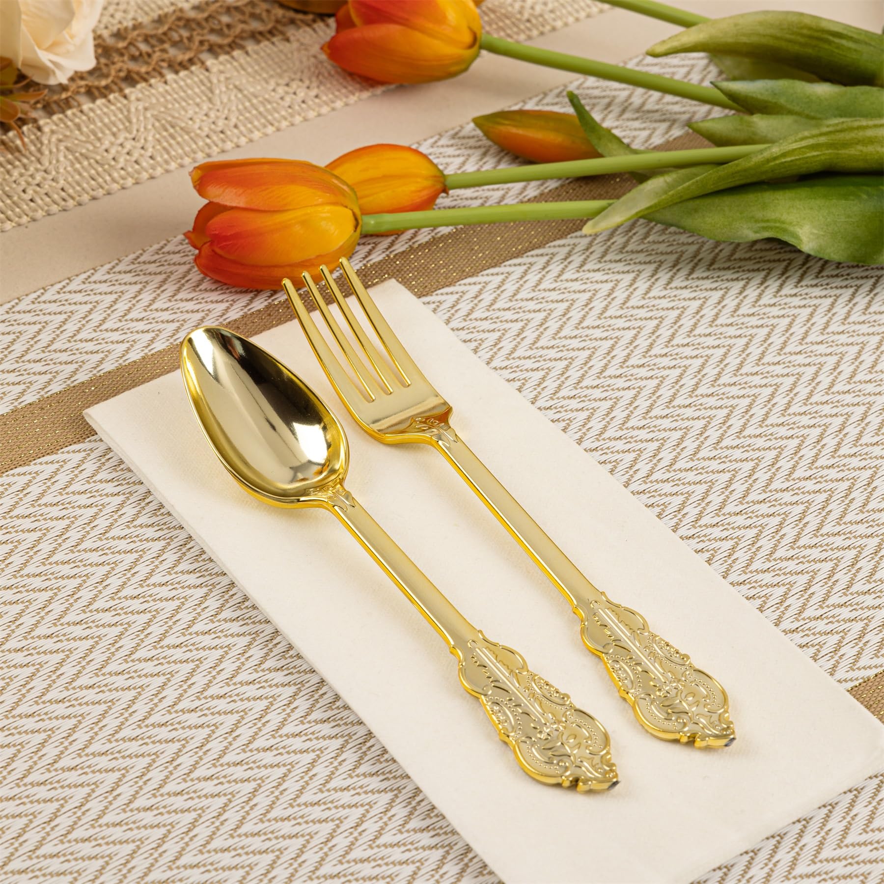 N9R 200PCS Gold Spoons and Forks Set, Heavy Duty Gold Plastic Silverware Set Fancy Disposable Utensils for Parties, Elegant Cutlery Sets for Wedding, Birthday(100 Forks & 100 Spoons)